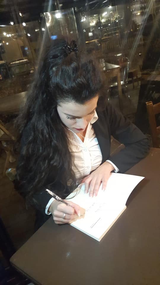 48368906_2220786624859061_5946338232256954368_n